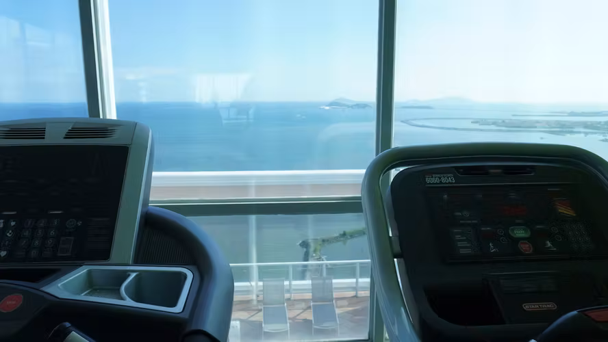 Apartamento en Avenida Balboa, PH Vista del Mar, Frente al Mar, Full Amoblado