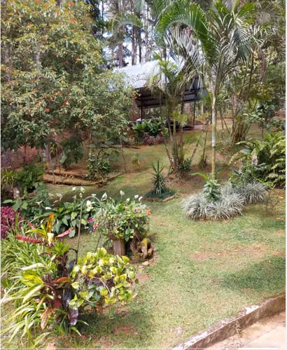SE VENDE ACOGEDORA CASA EN LOS ALTOS DE CERRO AZUL