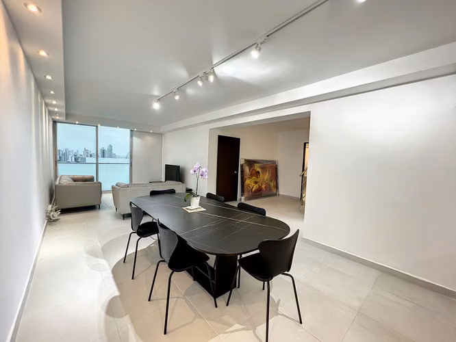 Beautiful Duplex Apartment for Sale in PH Pacific Sky – Punta Pacifica