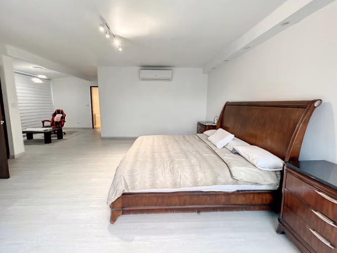 Venta de Apartamento Dúplex en Punta Pacifica – PH Pacific Sky