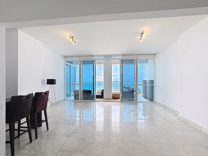 Venta de Apartamento de Lujo en PH Vitri – Costa del Este
