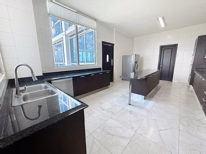 Venta de Apartamento de Lujo en PH Vitri – Costa del Este