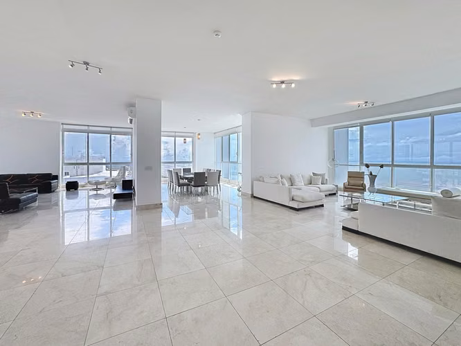 Venta de Apartamento de Lujo en PH Vitri – Costa del Este