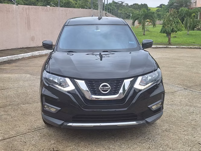 Se vende Nissan Xtrail 2020