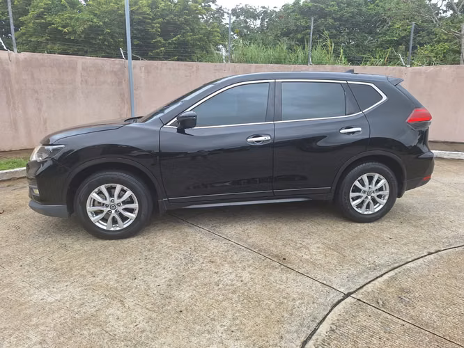 Se vende Nissan Xtrail 2020