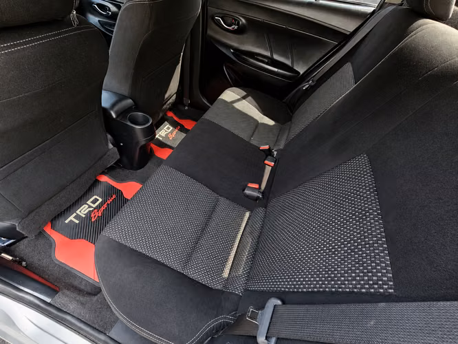 Toyota Yaris 2016 Conservado con extras