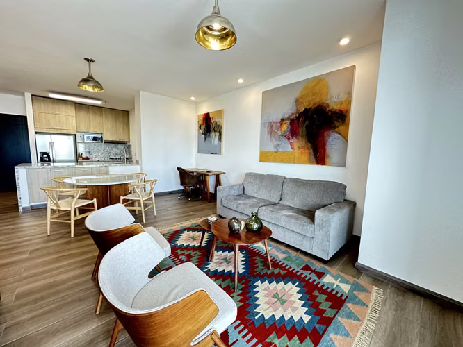 Apartamento Remodelado PH Destiny Avenida Balboa | Vista Mar | Terraza | $260K