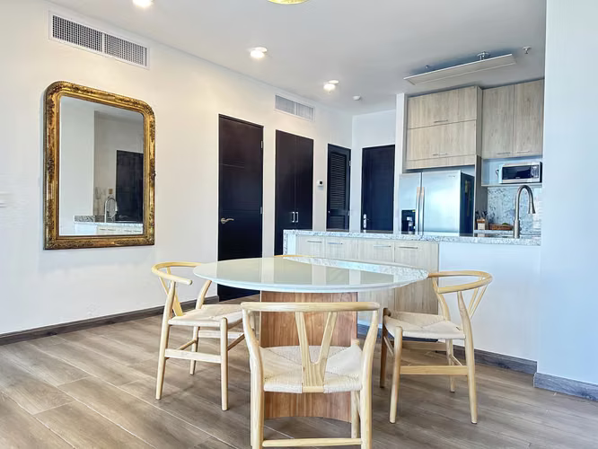 Apartamento Remodelado PH Destiny Avenida Balboa | Vista Mar | Terraza | $260K