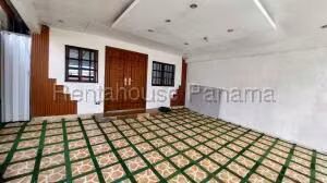 Casa en Venta en Condado del Rey VIK 25-7991