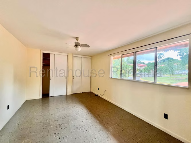 Venta de Casa en Panama Pacifico Villas de Howard EC
