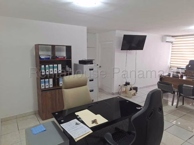 Apartment for sale with appliances in San Francisco Ph Torres del Golf EC