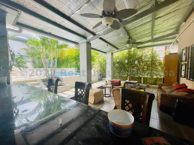 Venta de Casa en El Bosque El doral KF