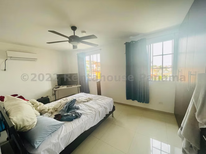 Venta de Casa en El Bosque El doral KF