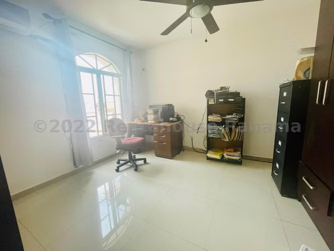 Venta de Casa en El Bosque El doral KF