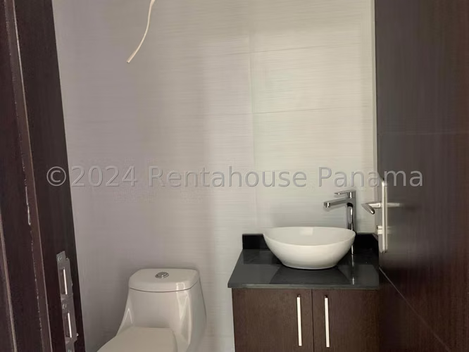 Alquiler de Apartamento en El Cangrejo Ph Carreras Tower Solo Cliente Directo MC