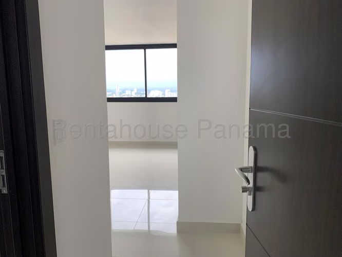 Alquiler de Apartamento en El Cangrejo Ph Carreras Tower Solo Cliente Directo MC