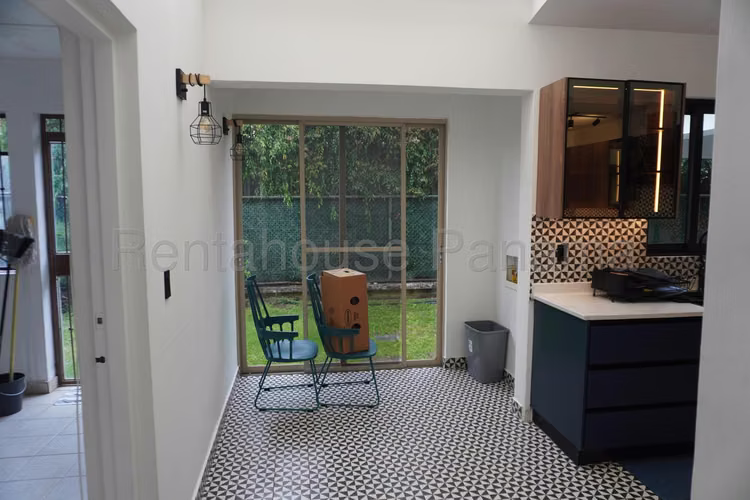Venta de Casa en Clayton Embassy Garden Solo Cliente Directo MC