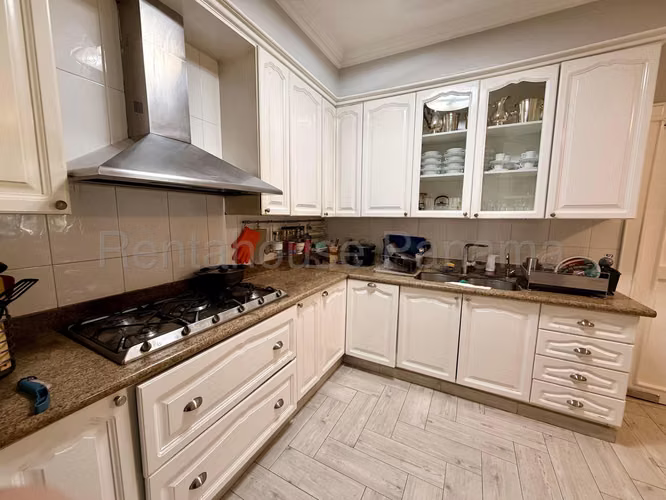 RR VENTA DE CASA EN COSTA DEL ESTE PALMERAS DEL ESTE
