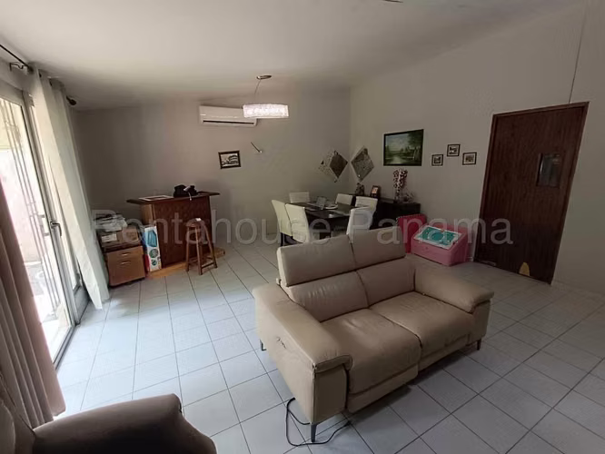 RR VENTA DE CASA EN CHANIS CASABLANCA
