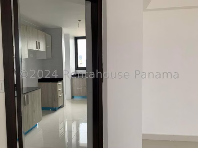 Apartamento en alquiler en PH Carreras Towers 26LRL6838