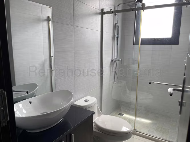 Venta de Apartamento en El Cangrejo Ph Carreras Tower