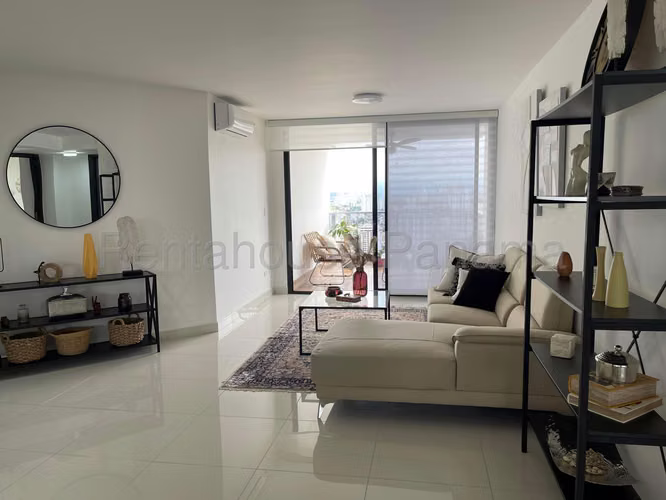 Venta de Apartamento en El Cangrejo Ph Carreras Tower
