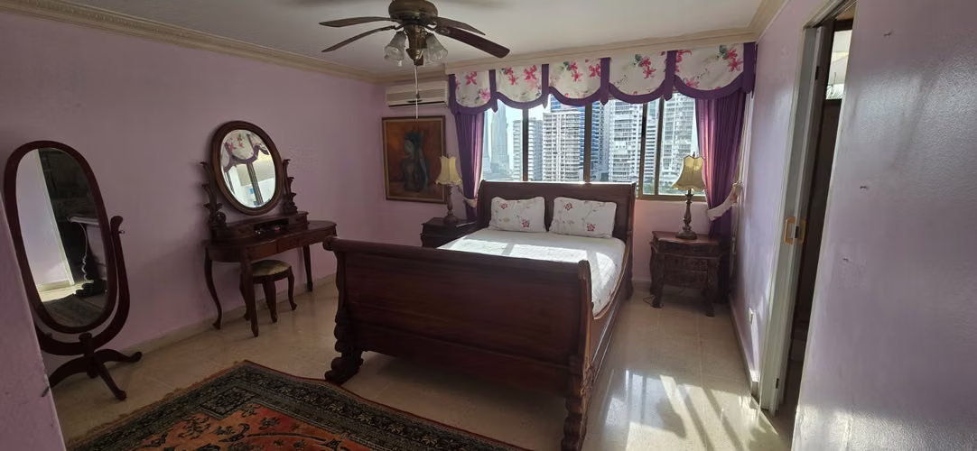 Venta de Apartamento en Punta Paitilla, PH Ritz