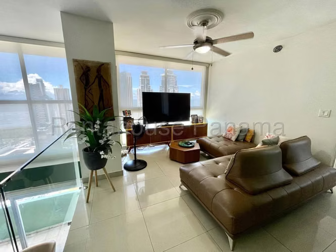 Apartamento en venta tipo loft PH Sevilla Costa del Este