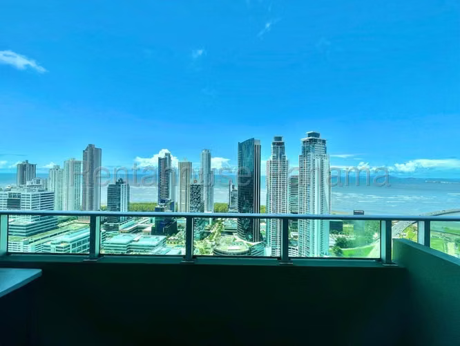 Apartamento en venta tipo loft PH Sevilla Costa del Este