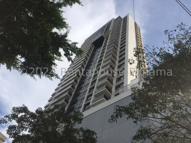 Alquiler de Apartamento en El Cangrejo Ph Carreras Tower Solo Cliente Directo LFC