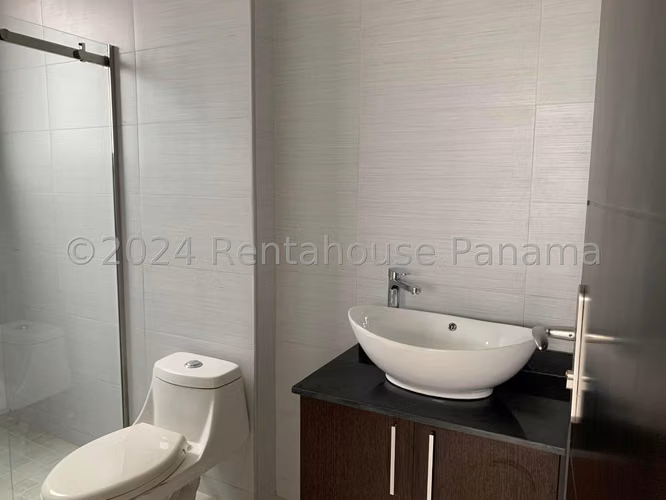 Alquiler de Apartamento en El Cangrejo Ph Carreras Tower Solo Cliente Directo LFC