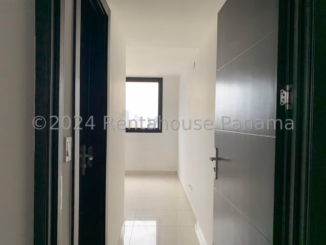 Alquiler de Apartamento en El Cangrejo Ph Carreras Tower Solo Cliente Directo LFC