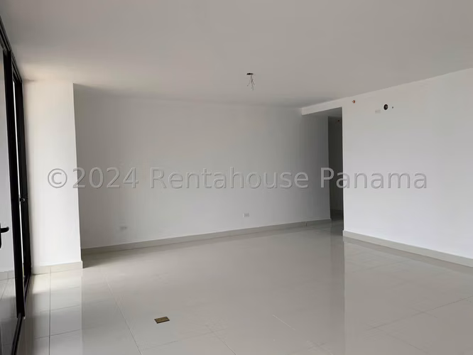 Alquiler de Apartamento en El Cangrejo Ph Carreras Tower Solo Cliente Directo LFC
