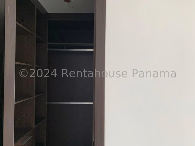 Alquiler de Apartamento en El Cangrejo Ph Carreras Tower Solo Cliente Directo LFC