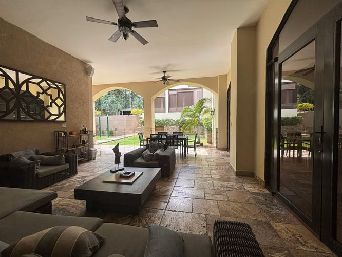 VENTA CASA EN CLAYTON