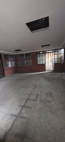 CASA EN VENTA NEGOCIO CHANIS PARA REMODELAR REMATE - Imagen 4