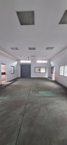 CASA EN VENTA NEGOCIO CHANIS PARA REMODELAR REMATE - Imagen 3