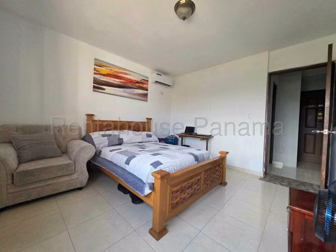 Casa en Venta en Las Cumbres RJ