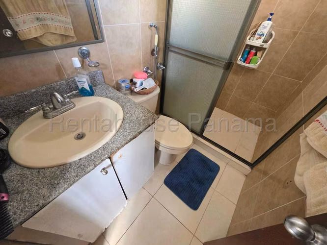 Casa en Venta en Las Cumbres RJ