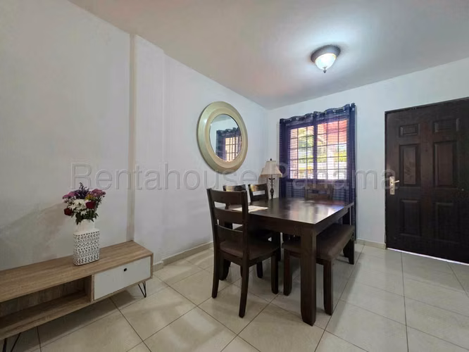 Casa en Venta en Las Cumbres RJ
