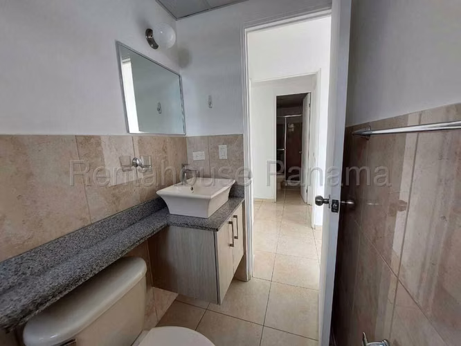 Apartamento en Alquiler en Transistmica RJ