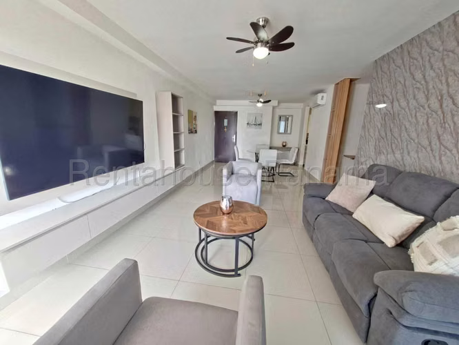 Apartamento en Alquiler en Bellavista RJ