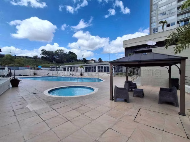 Alquiler de Apartamento en Villa Lucre 26LBR8816