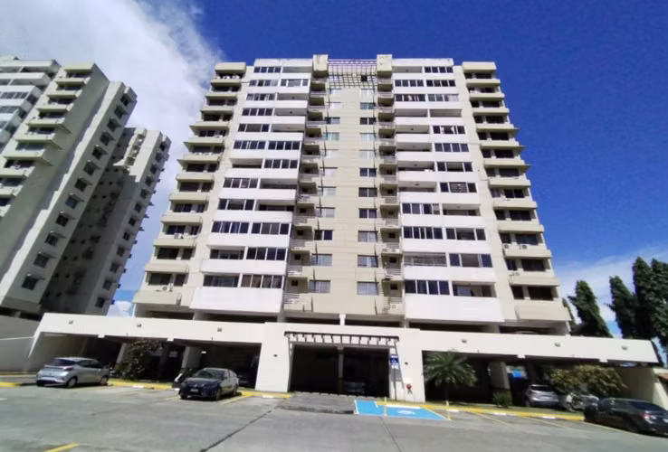64 m² Apartment for Sale on Vía España | GALT