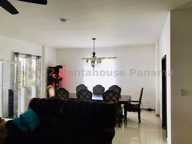 Casa en Venta en PH EL DORAL El Bosque 27AECC659