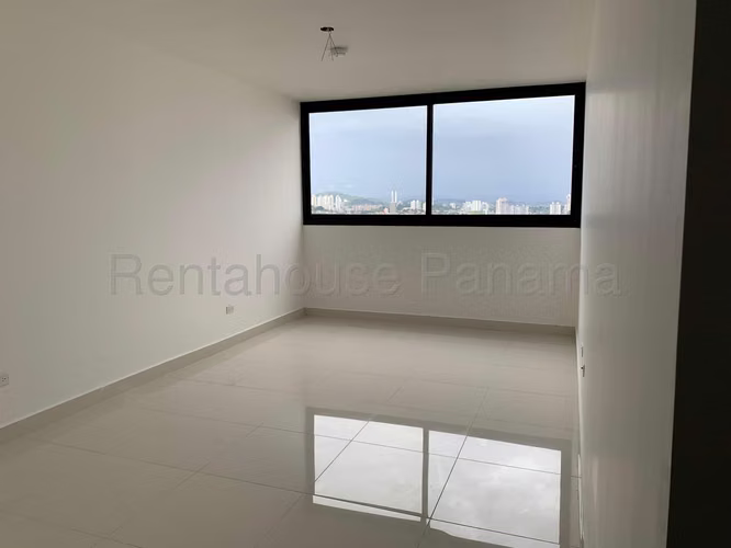 Se Alquila Apartamento en El Cangrejo LA27-691