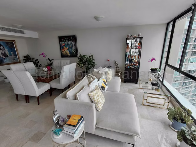 Apartamento en Venta en Punta Paitilla. PH MAR DE PLATA. 25LDC10179
