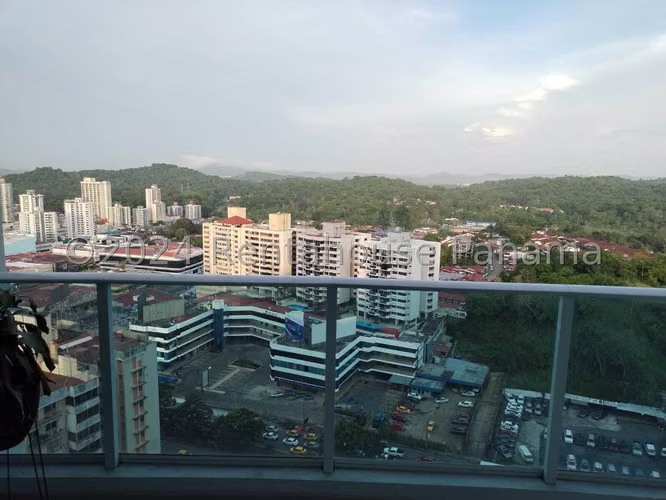 Se Vende Apartamento en Villa de las Fuentes LA27-677