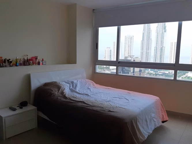Alquiler de apartamento en Costa del Este AK