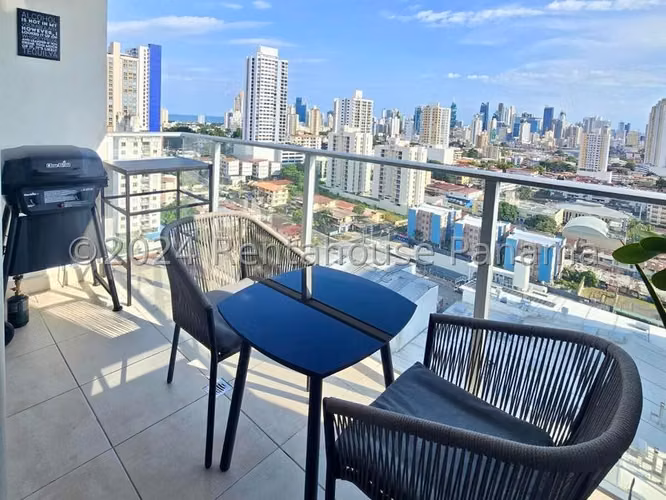 Apartamento amoblado en venta en Carrasquilla PH Mid Park